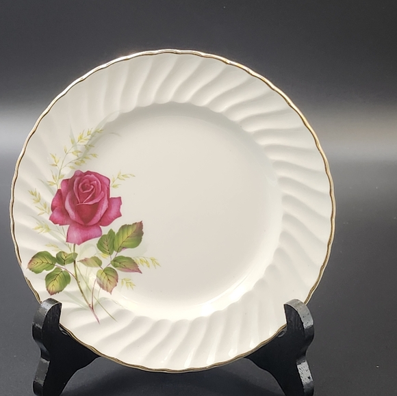 Ridgway Anniversary Rose Small plate - Picture 1 of 12
